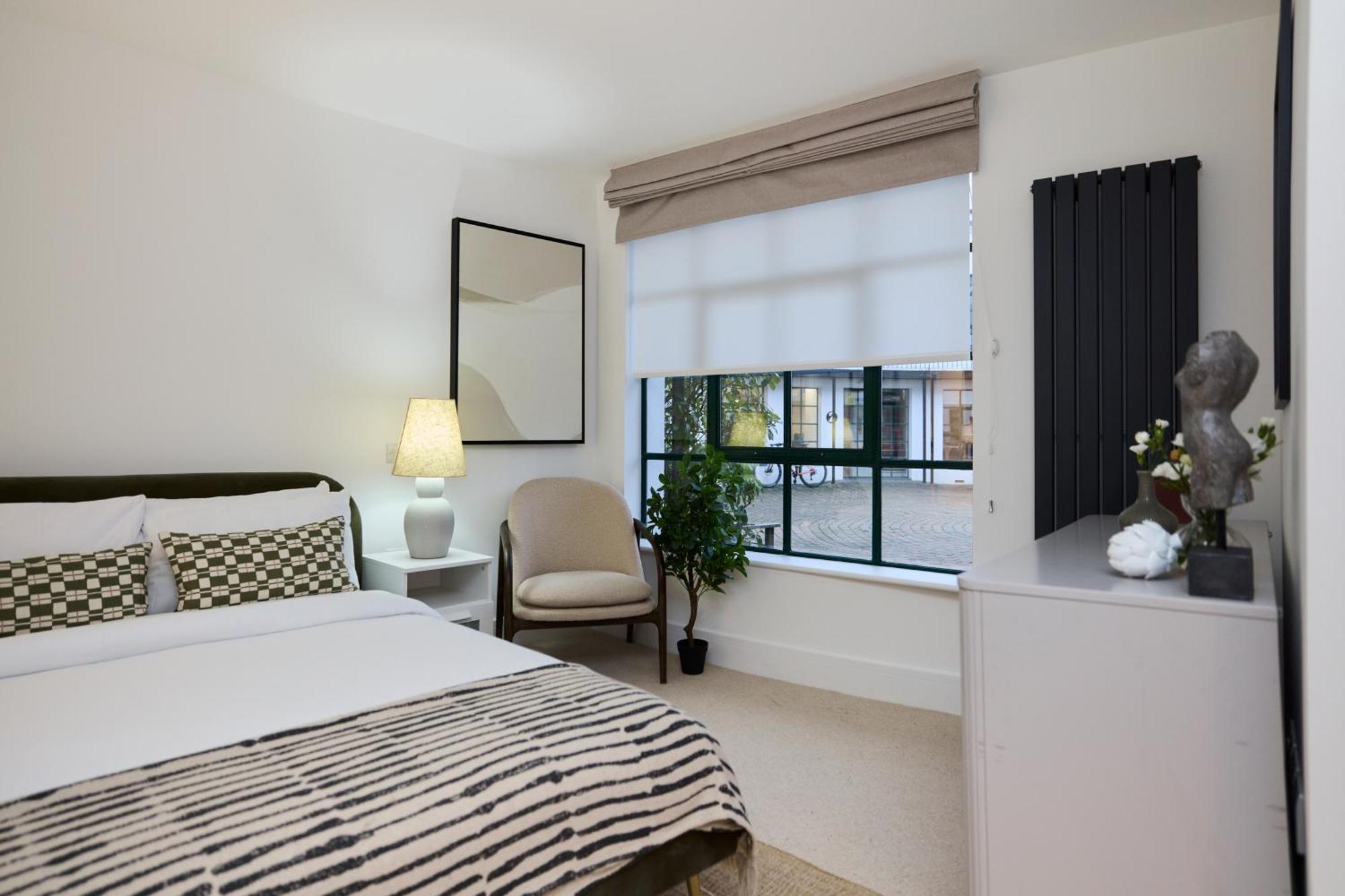 The Melbray Gem - 2bdr With Courtyard Appartement